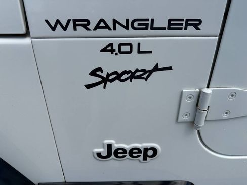 Used 1999 Jeep Wrangler Sport AWD/4WD image 16