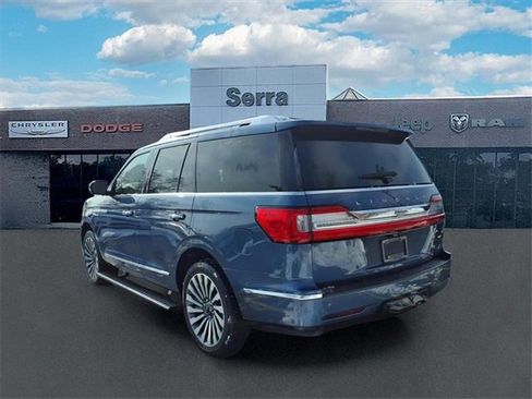 Used 2019 Lincoln Navigator Reserve w/ Cargo Package image 4