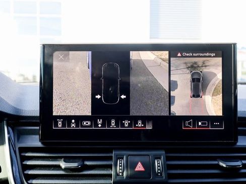 Used 2022 Audi SQ5 Premium Plus w/ Premium Plus Package image 14