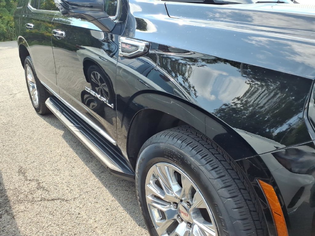 Used 2025 GMC Yukon Denali AWD/4WD image 20