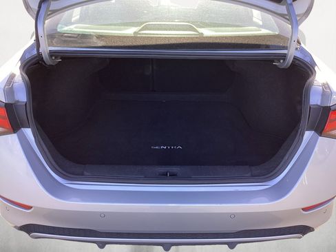 Used 2023 Nissan Sentra SV image 16