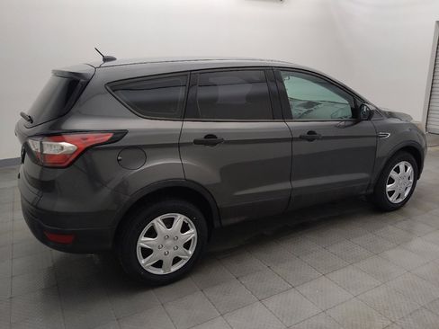 Used 2018 Ford Escape S image 10