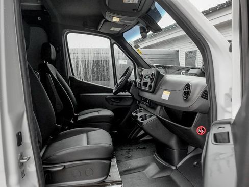 New 2026 Mercedes-Benz Sprinter 2500 image 20