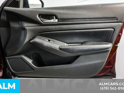 Used 2025 Nissan Altima 2.5 SV image 44