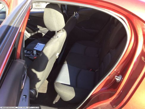 Used 2019 Toyota Yaris LE image 13