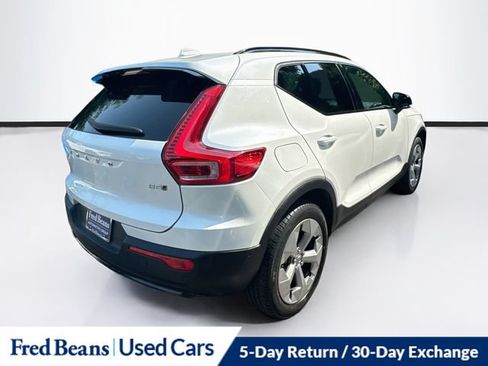 Used 2023 Volvo XC40 B5 Plus w/ Driver Assist Package AWD/4WD image 10
