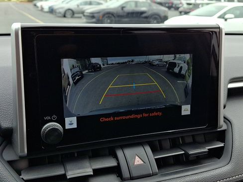 Used 2023 Toyota RAV4 XLE w/ Convenience Package AWD/4WD image 18