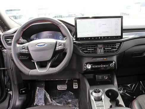 Used 2023 Ford Escape ST-Line Elite image 19