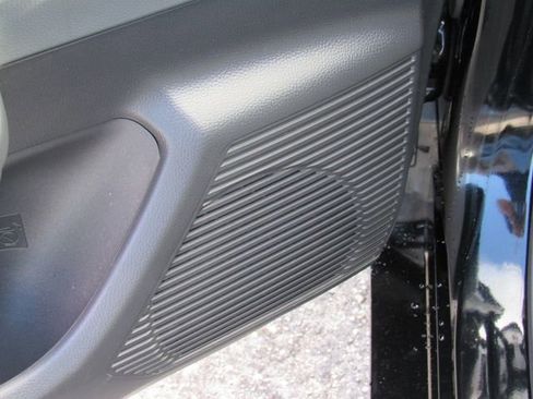 Used 2023 Toyota Prius LE FWD image 20