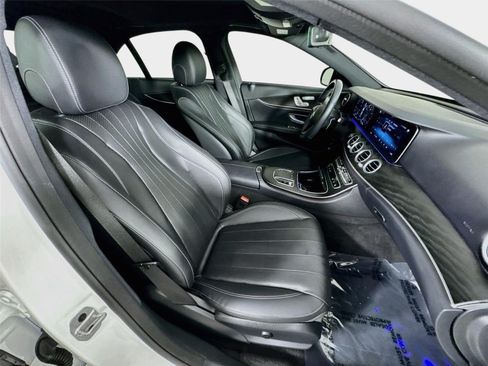 Used 2022 Mercedes-Benz E 350 Sedan image 31