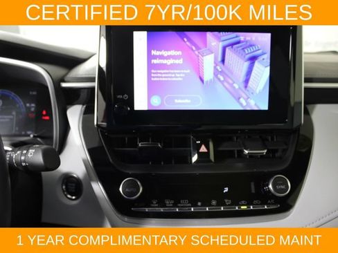 Used 2025 Toyota Corolla XSE FWD image 24