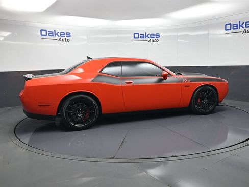 Used 2019 Dodge Challenger R/T Scat Pack w/ T/A Package RWD image 8
