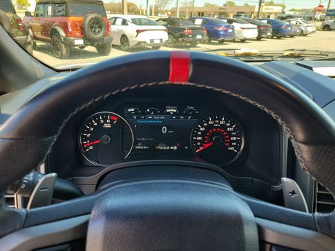 Used 2019 Ford F150 Raptor w/ Equipment Group 802A Luxury image 14