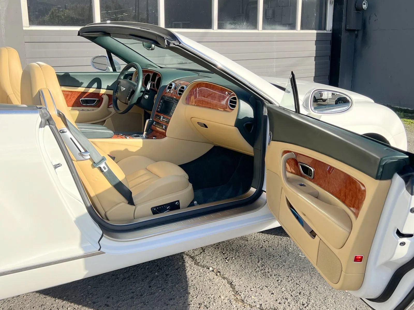 Used 2007 Bentley Continental GTC AWD/4WD image 17