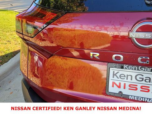Certified 2023 Nissan Rogue SV image 16