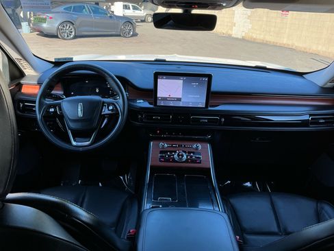 Used 2024 Lincoln Aviator Reserve image 18