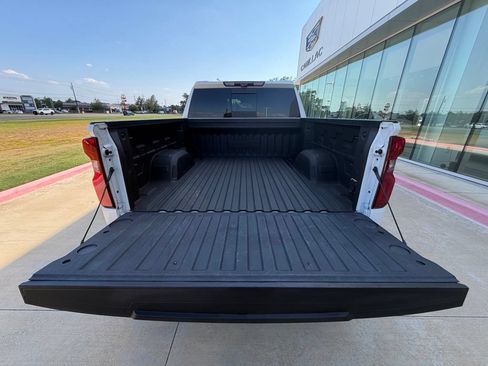 Used 2023 Chevrolet Silverado 1500 High Country w/ High Country Premium Package AWD/4WD image 13