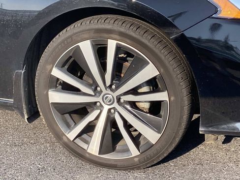Used 2022 Nissan Altima 2.5 SR FWD image 10