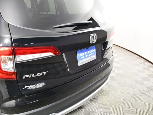 Used 2020 Honda Pilot Touring image 15