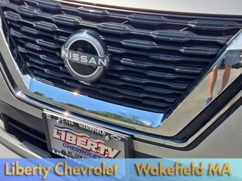 Used 2023 Nissan Rogue SV AWD/4WD image 24