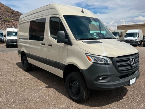 New 2026 Mercedes-Benz Sprinter 2500 image 7