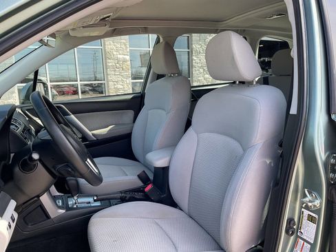 Used 2018 Subaru Forester 2.5i Premium image 15