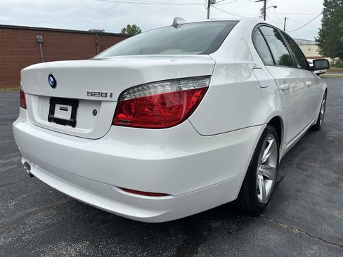 Used 2008 BMW 528i Sedan RWD image 3