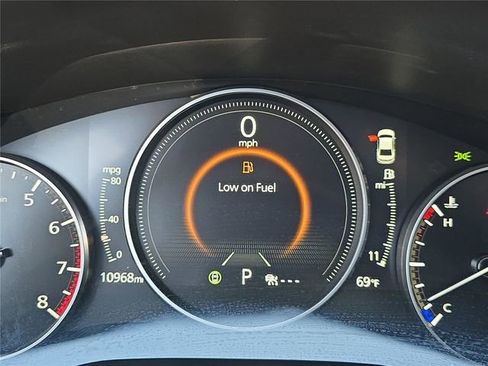 Used 2025 MAZDA MAZDA3 s FWD image 23
