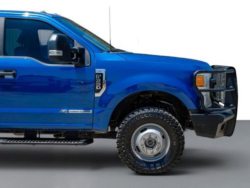 Used 2022 Ford F350 XL w/ Power Equipment Group AWD/4WD image 7