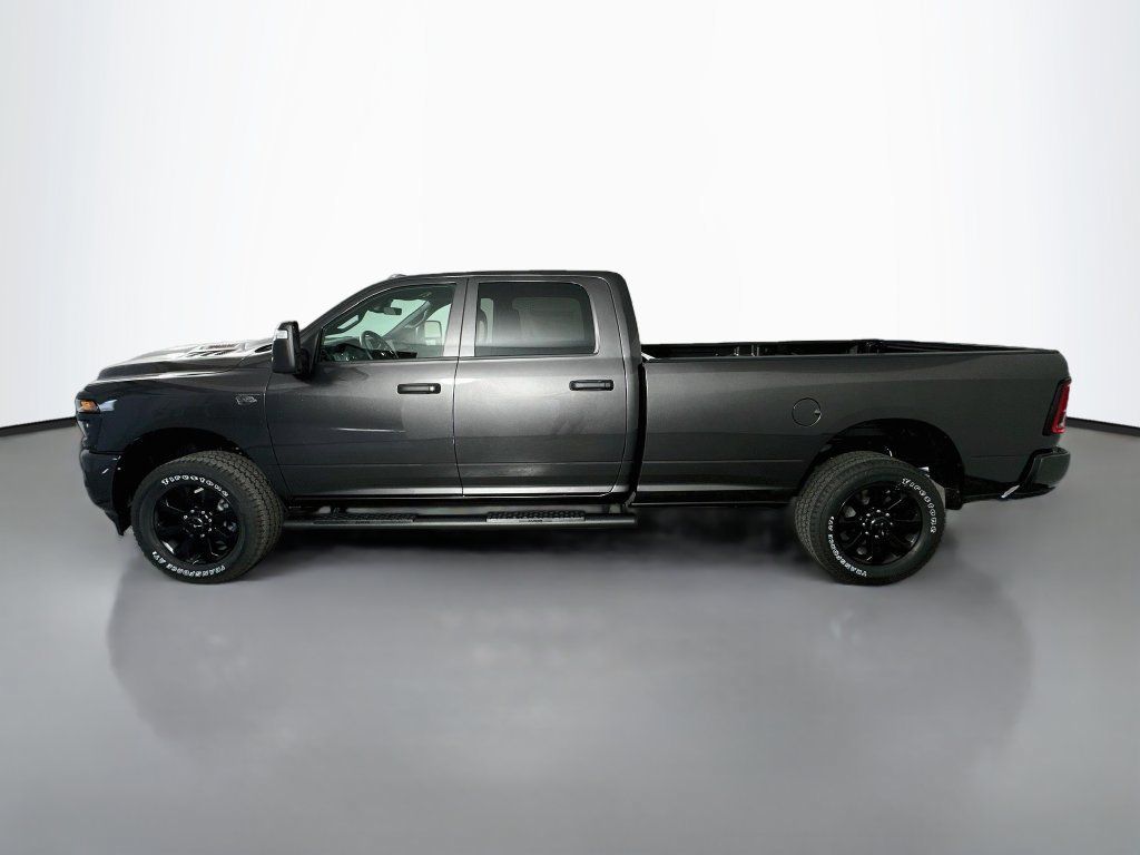 New 2027 RAM 2500 Tradesman AWD/4WD image 4