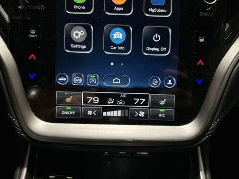 Used 2025 Subaru Outback Premium image 21