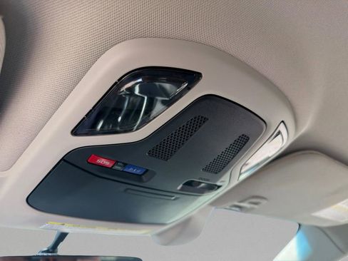 Used 2021 Subaru Outback Premium AWD/4WD image 27