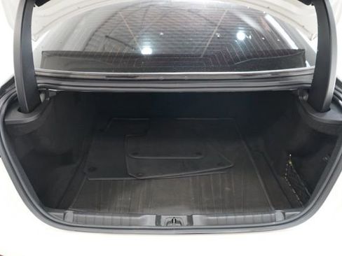 Used 2022 Maserati Ghibli Trofeo image 34