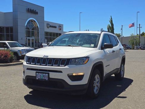 Used 2020 Jeep Compass Sport w/ Cold Weather Group AWD/4WD image 1