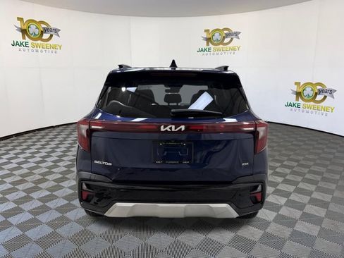 Certified 2024 Kia Seltos EX AWD/4WD image 11