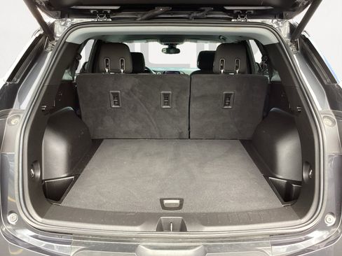 Used 2021 Chevrolet Blazer LT FWD image 16