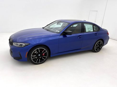 New 2026 BMW M340i xDrive w/ Premium Package image 2