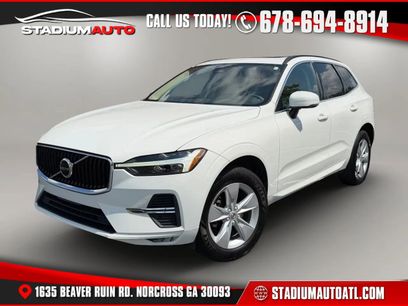Used 2022 Volvo XC60 B5 Momentum