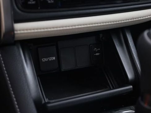 Used 2018 Toyota Corolla iM image 19