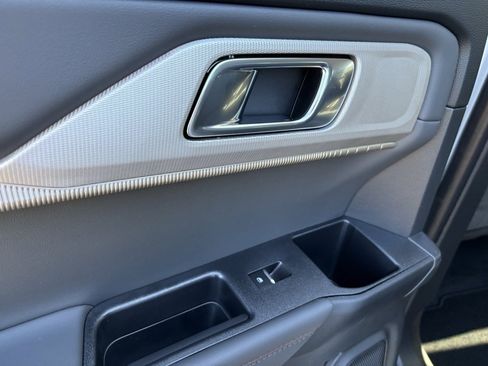 New 2026 Ford Explorer Active w/ Active Comfort Package image 23
