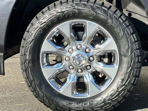 Used 2021 RAM 2500 Limited w/ Safety Group image 28