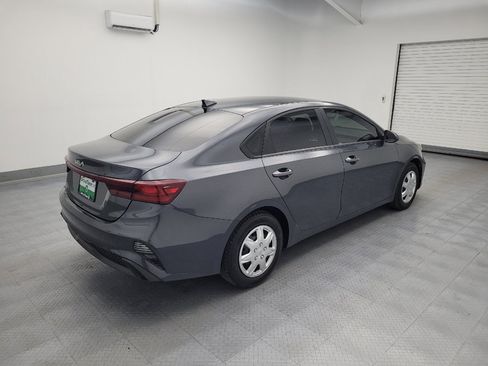 Used 2024 Kia Forte LX FWD image 10