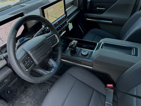 New 2025 GMC Hummer EV 3X w/ Battery Pack, 24 Module Pack image 8