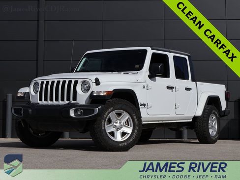 Used 2021 Jeep Gladiator Sport image 1