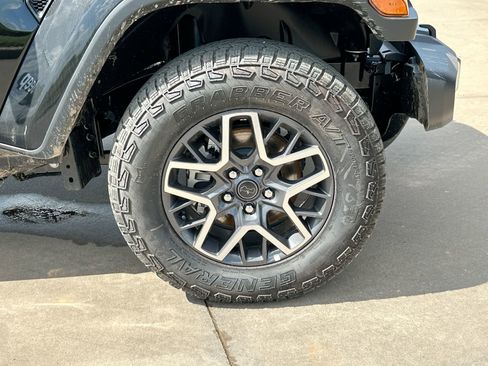 New 2024 Jeep Wrangler Sahara w/ Technology Group image 10