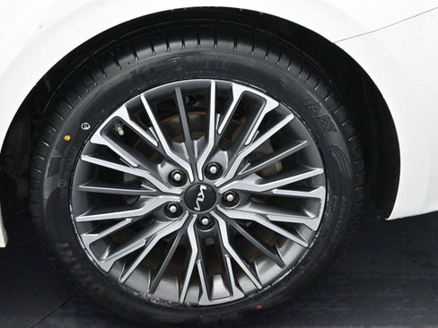 Used 2022 Kia Forte GT-Line w/ GT-Line Premium Package FWD image 34