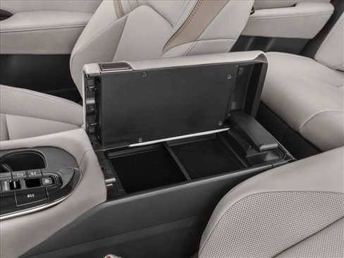 New 2026 Toyota Crown AWD/4WD image 10