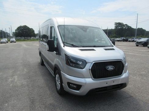 Used 2026 Ford Transit 350 XLT RWD image 7