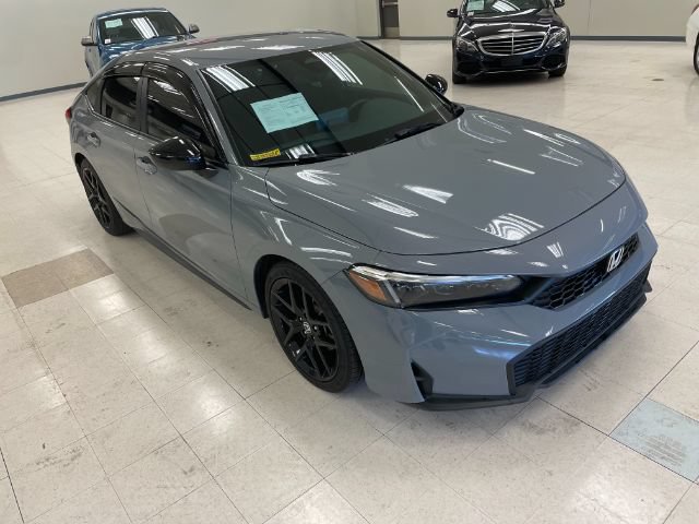 Used 2025 Honda Civic Sport image 1