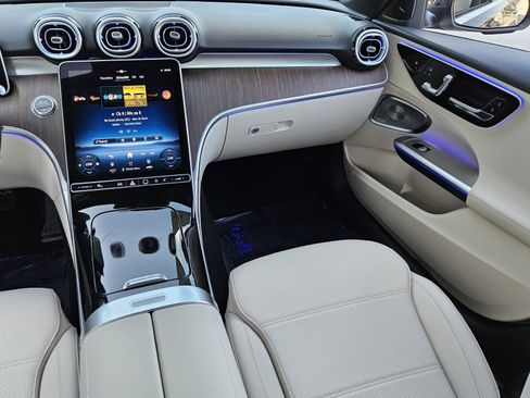 New 2025 Mercedes-Benz C 300 Sedan image 15